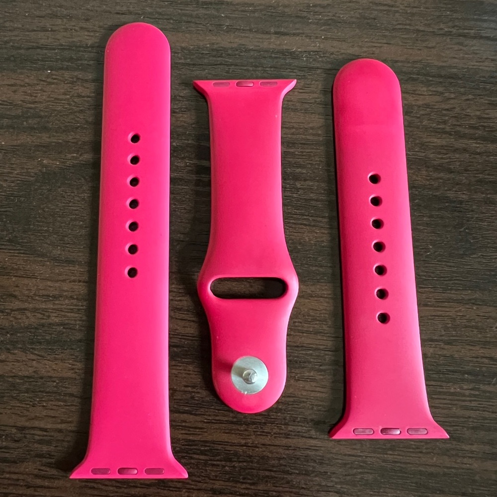Apple Watch Sports Bands in Red - 40mm